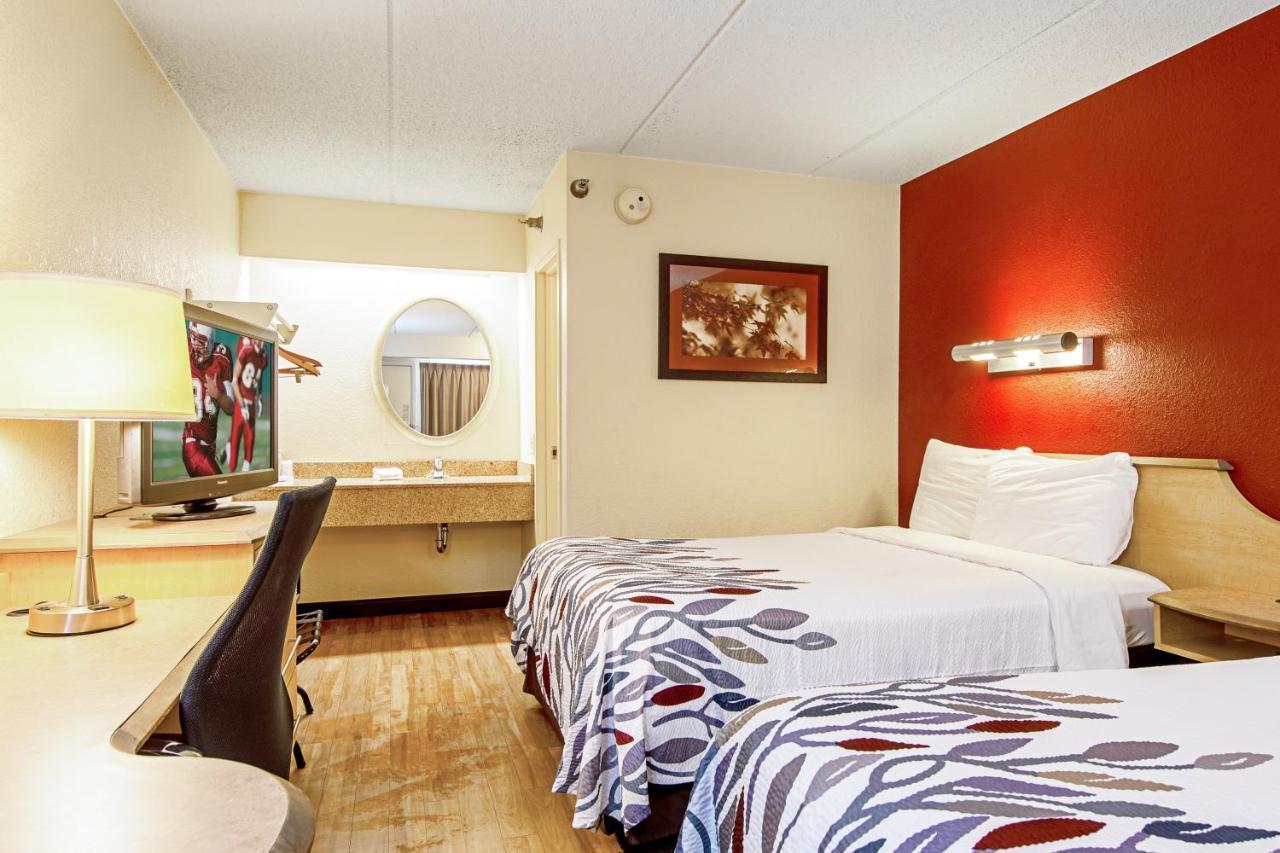 Red Roof Inn Huntington Barboursville Zewnętrze zdjęcie